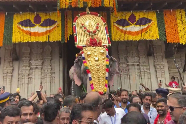 Thrissur Pooram 2026: Kanimangalam Sastha arrives first at Vadakkunnathan Temple to flag off grand rituals