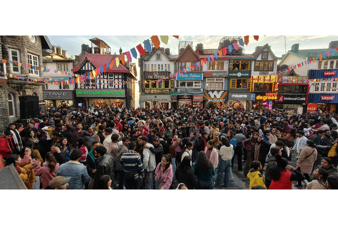 Shimla gears up for heavy inflow as IMD forecasts snowfall; Tourists await 'White New Year'