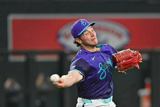 Brandon Pfaadt, Diamondbacks aim to shut down Astros