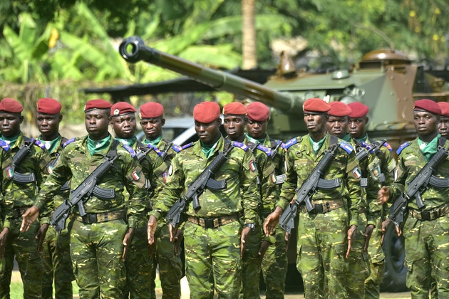 COTE D'IVOIRE-ABIDJAN-FRANCE-MILITARY BASE-HANDOVER