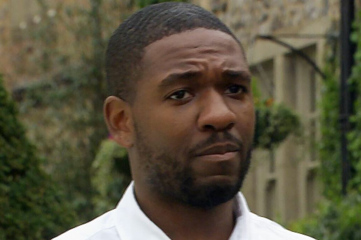 ITV Emmerdale fans gobsmacked as Ethan Anderson actor appears on rival soap