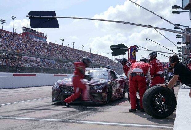 William Byron prevails in Goodyear 400 at Darlington