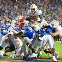 No. 20 Tennessee crushes Florida in first half, coasts to win