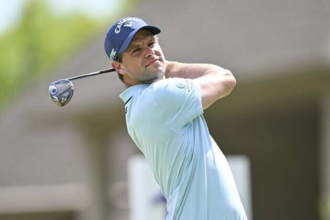 Thomas Detry caps sparkling LIV debut with share of Riyadh lead