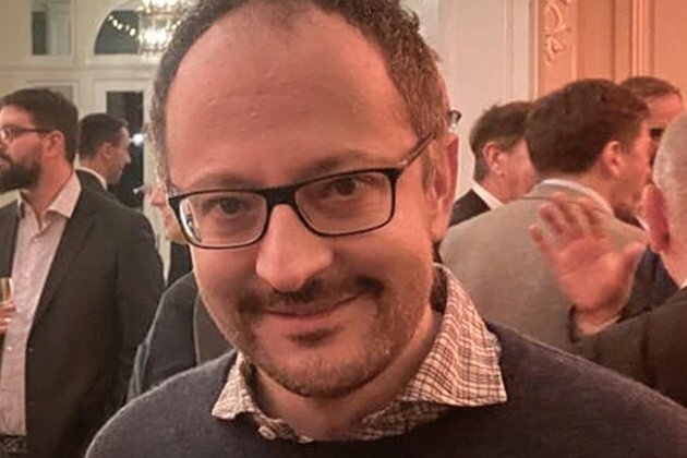 Russian-born billionaire becomes UK&#039;s top taxpayer