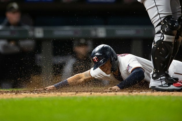 Twins beat White Sox, now sit tied for 2nd in AL Central