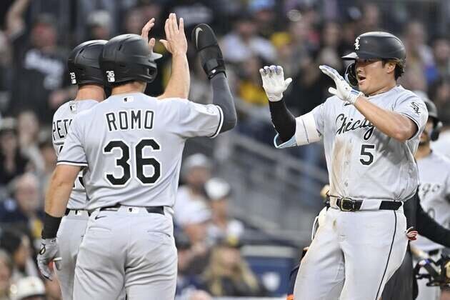 Munetaka Murakami homers again, White Sox pound Padres