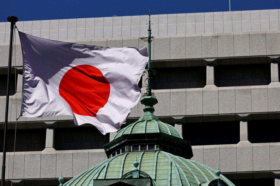 Japan to overhaul foreign labor system with new 426,000 worker cap, skill-based residency
