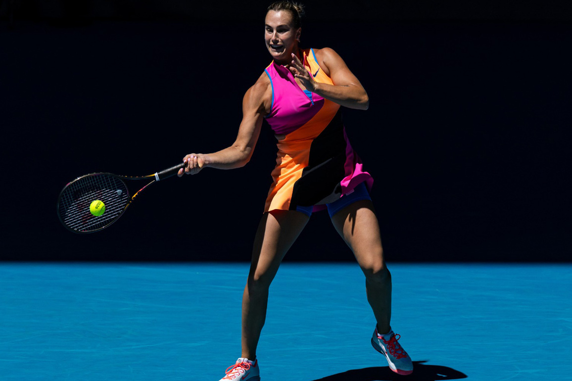 Aryna Sabalenka, Coco Gauff reach Australian Open fourth round