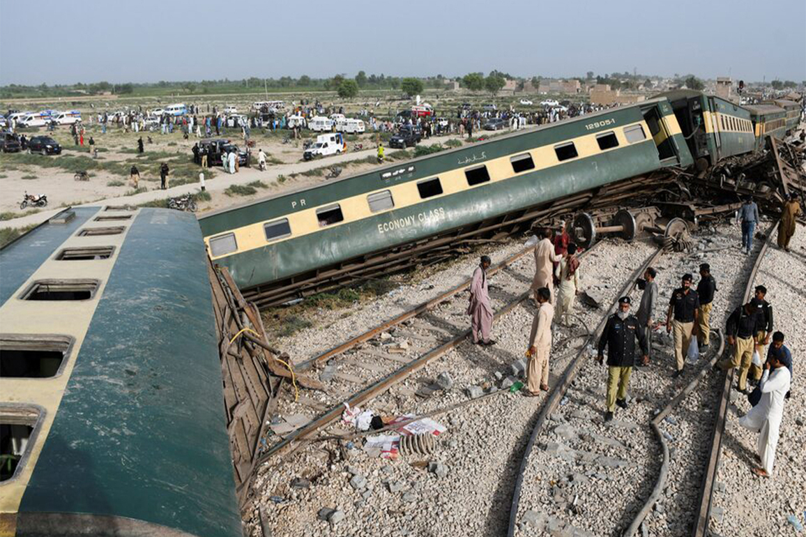 Despite revenue surge, derailments expose cracks behind Pakistan's Railways