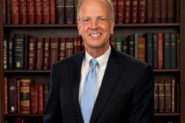 Twenty-Three Senators Seek FCC Deregulation of Broadcast Media