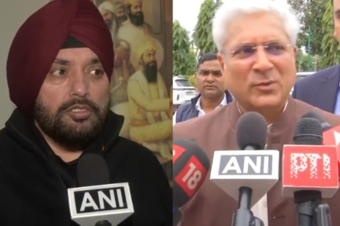 BJP MLAs criticise AAP MLA protest on being denied entry to Delhi Vidhan Sabha