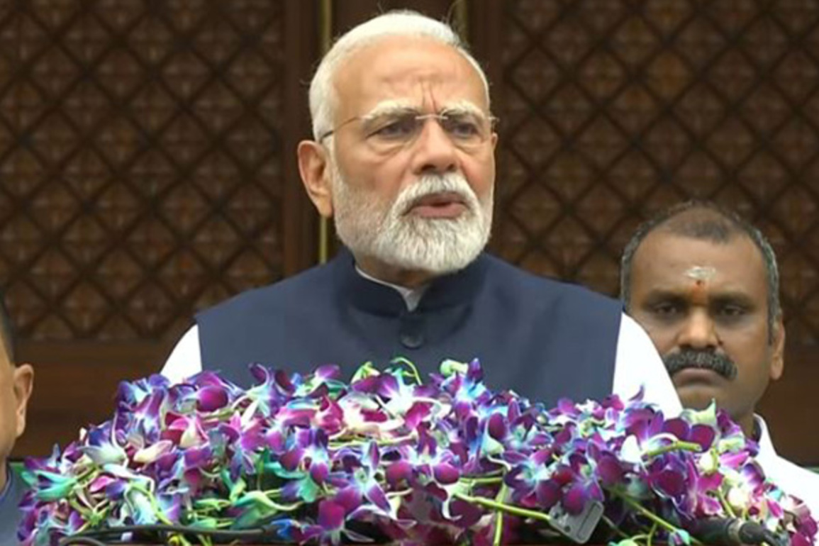 PM Modi condoles demise of VS Achuthanandan, says late leader devoted many years of his life to public service