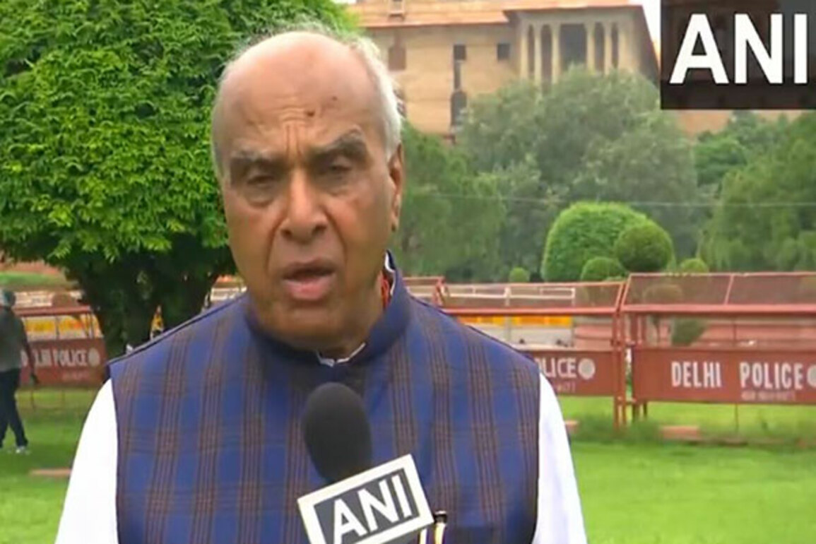 "Whatever happening in Parliament is extremly worrying": BJP MP Jagadambika Pal as opposition rucks continues