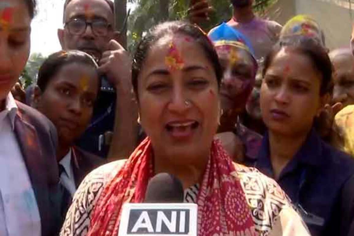 "Mission to make Delhi healthy and educated": CM Rekha Gupta
