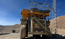 The T 284 truck with pantograph