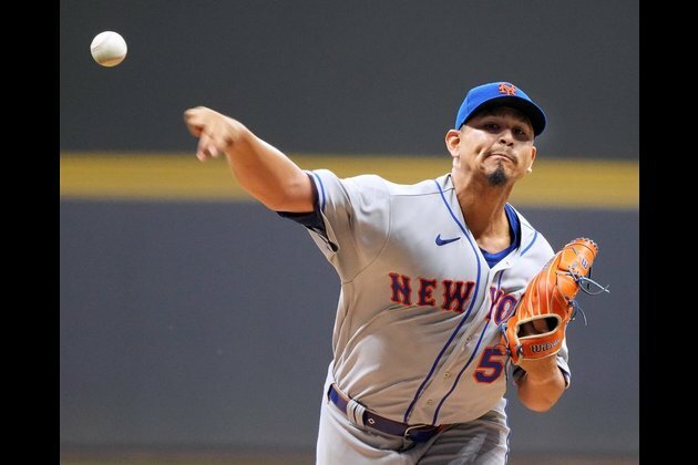 Mets cling to slim division title hopes as they face Nationals