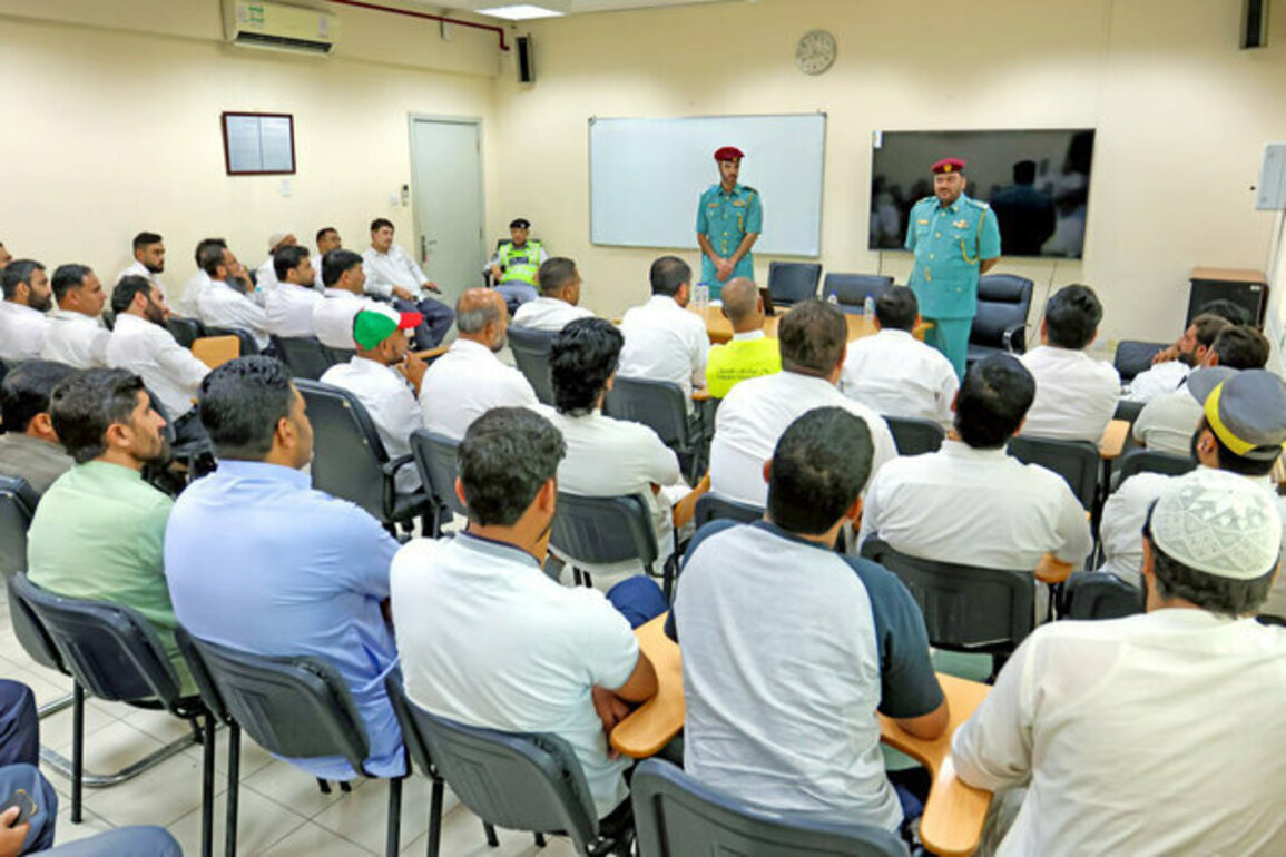Ajman Police enhances awareness for school bus drivers