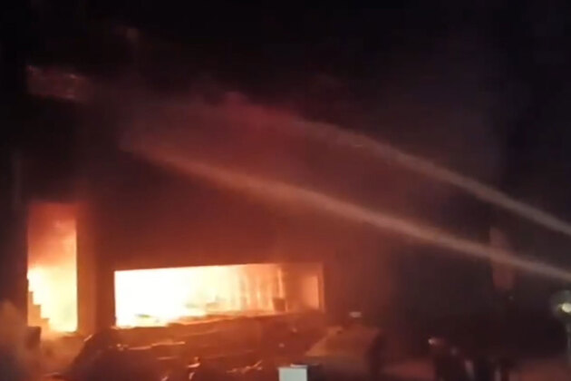 Massive fire breaks out at paint shop in Jodhpur; firefighting efforts underway