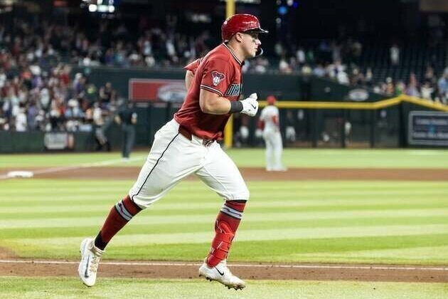 MLB roundup: D-backs edge Phillies 1-0, climb back into playoff spot
