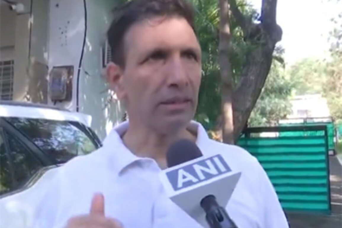 "It's not budget but document to put Madhya Pradesh in debt": Congress' Jitu Patwari on state budget 2025-26