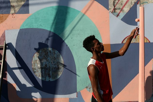 Artists Use Street Murals to Change Image of Violent Caracas Slum