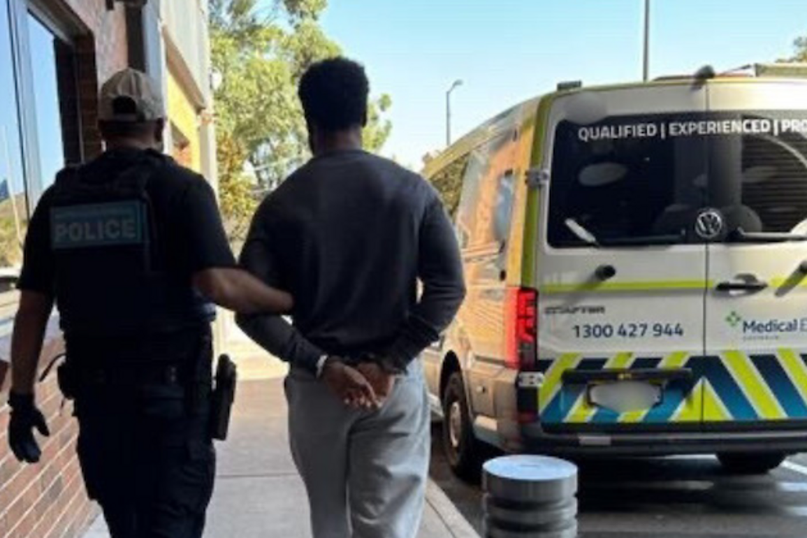 International Drug Smugglers Hospitalised in Sydney After Ingesting Cocaine Pellets 