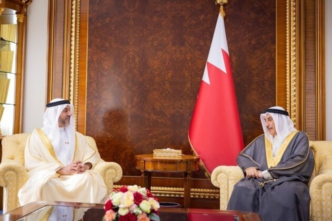 Bahrain's Deputy Prime Minister receives UAE government delegation