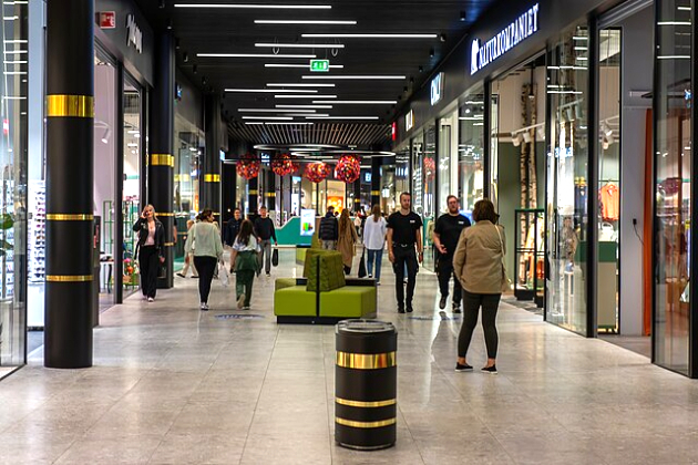 US consumer confidence rebounds in May, but tariff fears linger