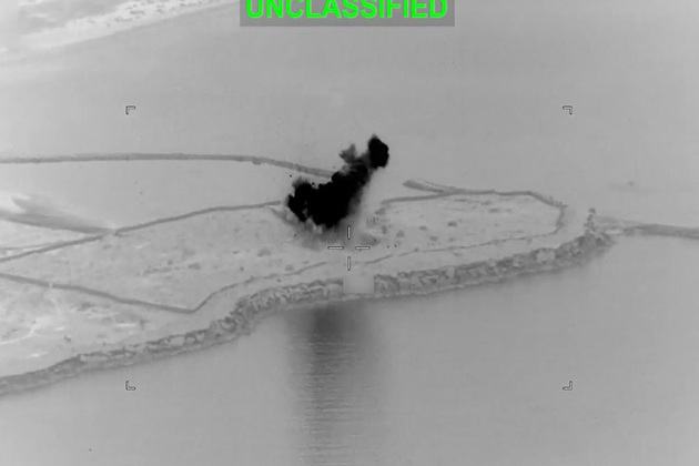 US unveils video of retaliatory strikes following interception of six Iranian missiles over Gulf