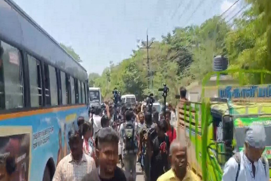 Virudhunagar fireworks factory blast: Kin of deceased block roads, refuse to take bodies; seek Rs 20 lakh compensation
