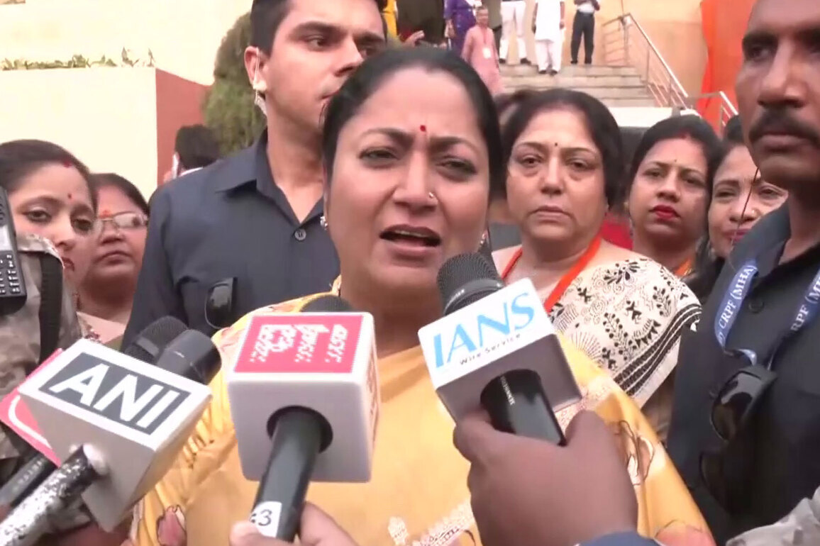 "End of politics of terrorism, hooliganism near in Bengal": Delhi CM Rekha Gupta slams Mamata Banerjee in Kolkata