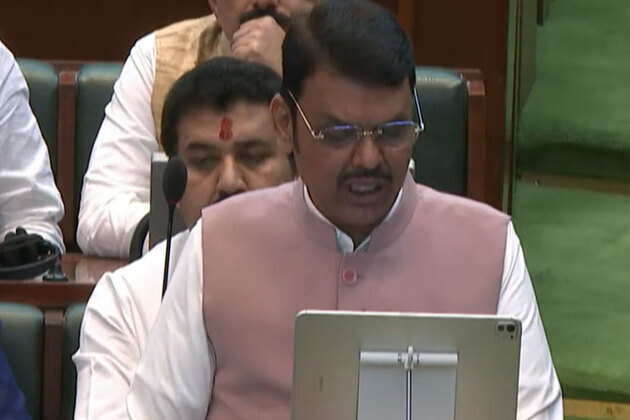 Maharashtra budget: Farm loan waiver up to Rs 2 lakh announced; focus on infra, green energy