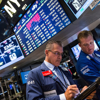 Wall Stree ends Monday on mixed note, Dow drops 63 points