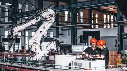 Tips for managing the aging workforce in manufacturing 