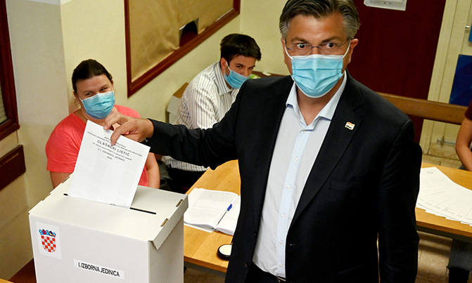 Croatia votes for new government as virus woes loom Croatia votes for new government as virus woes loom