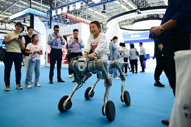 Xinhua Photo Daily | April 27, 2025