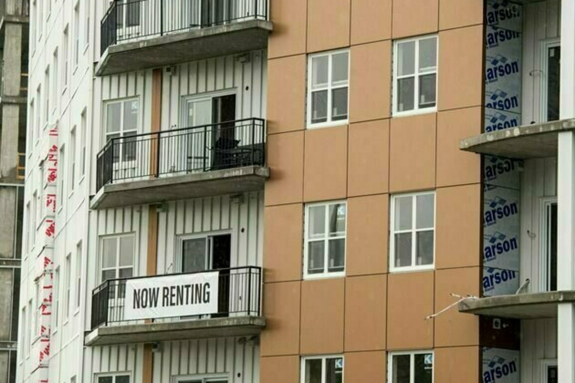 Subsidized social housing promotes economic well-being for Canadian renters, new study finds