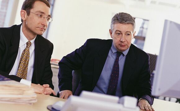 Invesco looks to merge two Causer and Read income funds