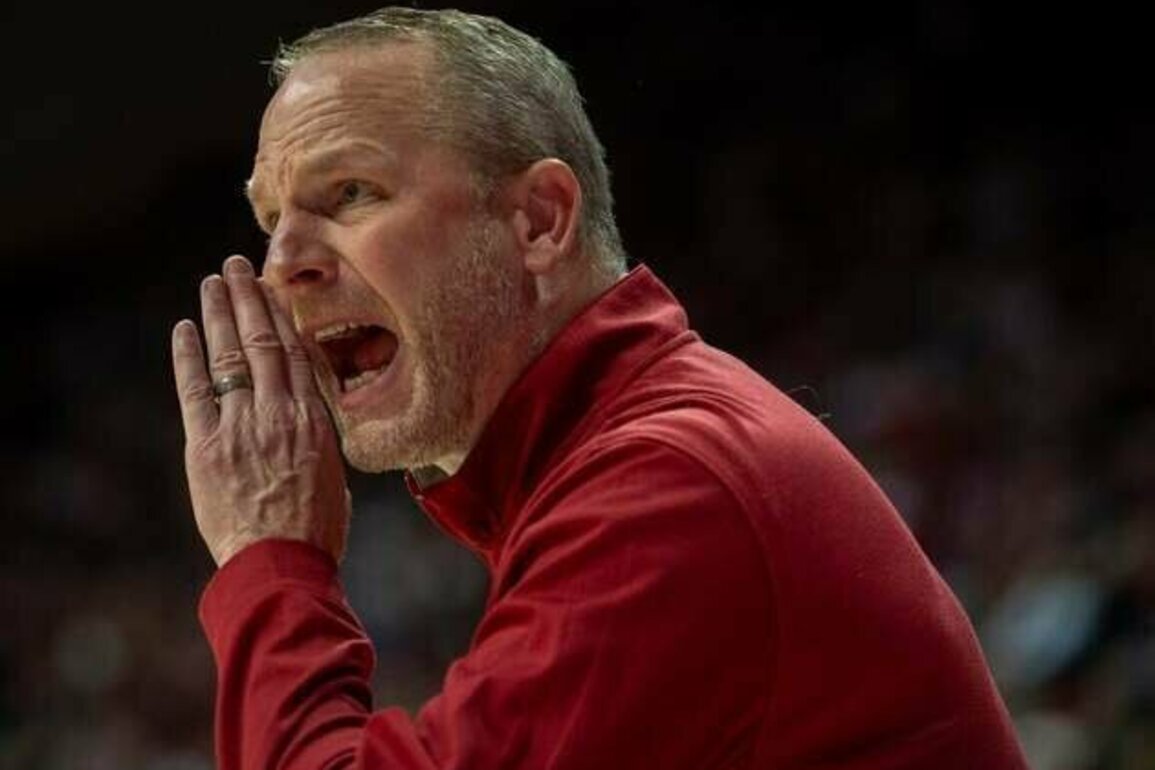 Indiana players, coach watch for improvement vs. Lindenwood