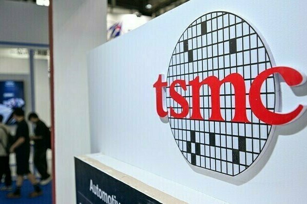 US-made microchips come at a cost  AMD CEO