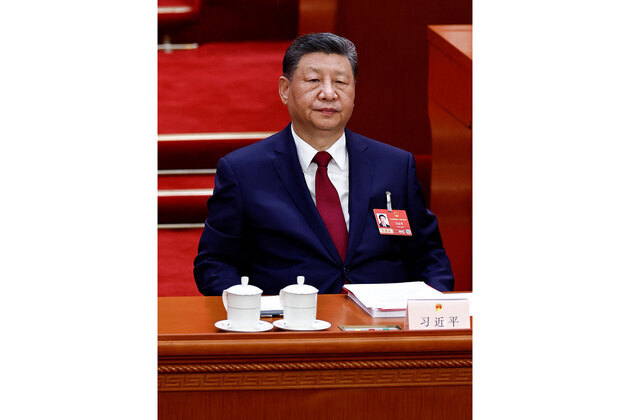 Xi attempts to restore order in the PLA