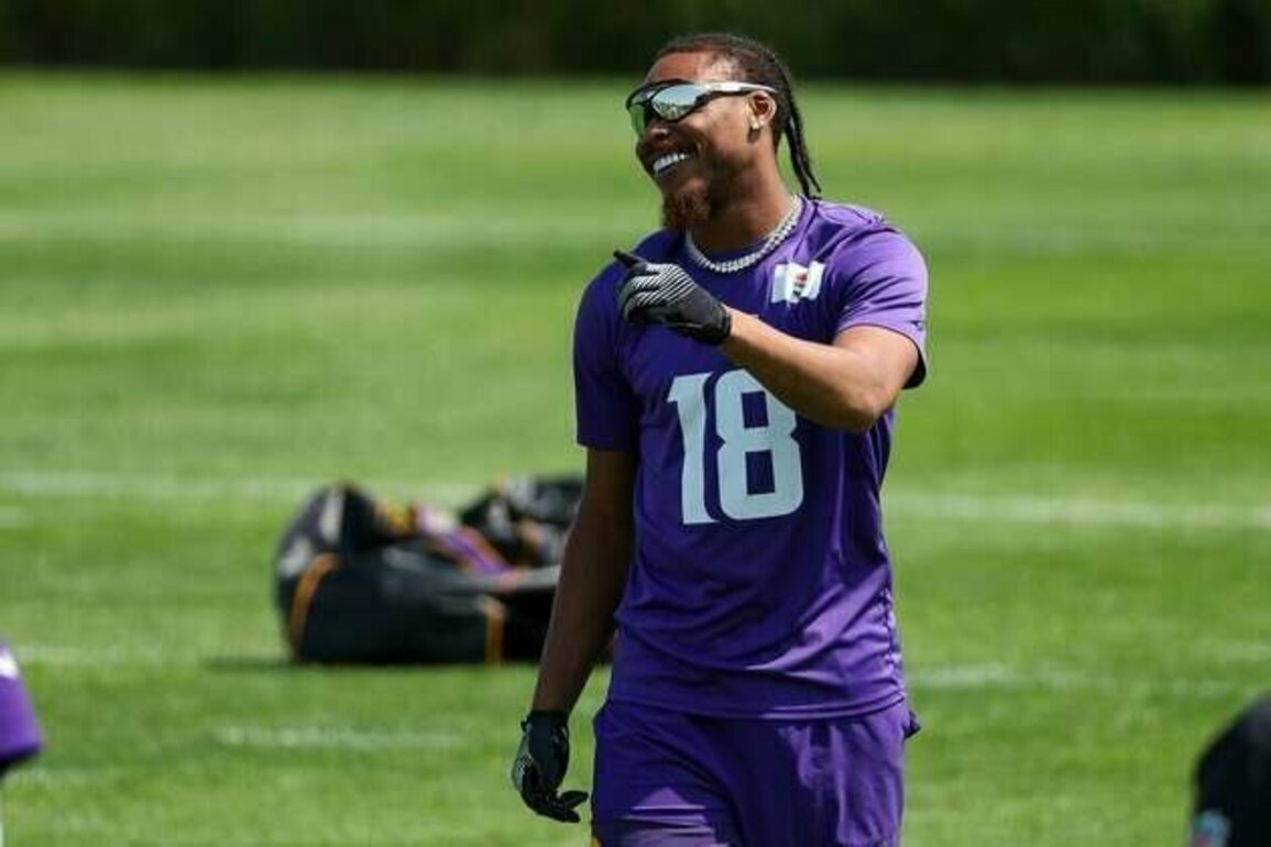 Vikings WR Justin Jefferson (hamstring) back at practice