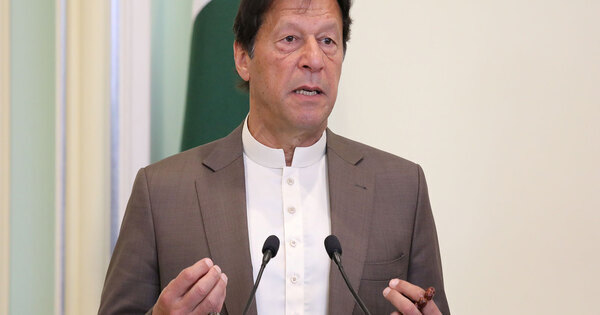 PCB complains to Sky over Atherton's interview with Imran Khan's sons