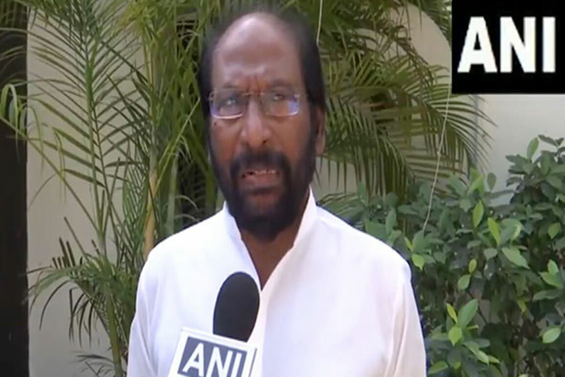 "Waqf Bill puts question of country's secularism to test": DMK