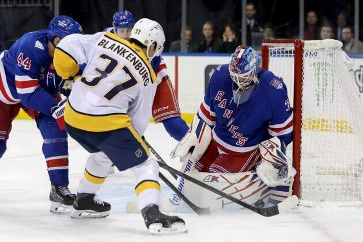 NHL roundup: Rangers down Predators for first home win