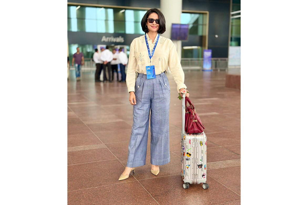 Actor Gul Panag boards first direct flight from Lucknow to Noida, calls it "special one"