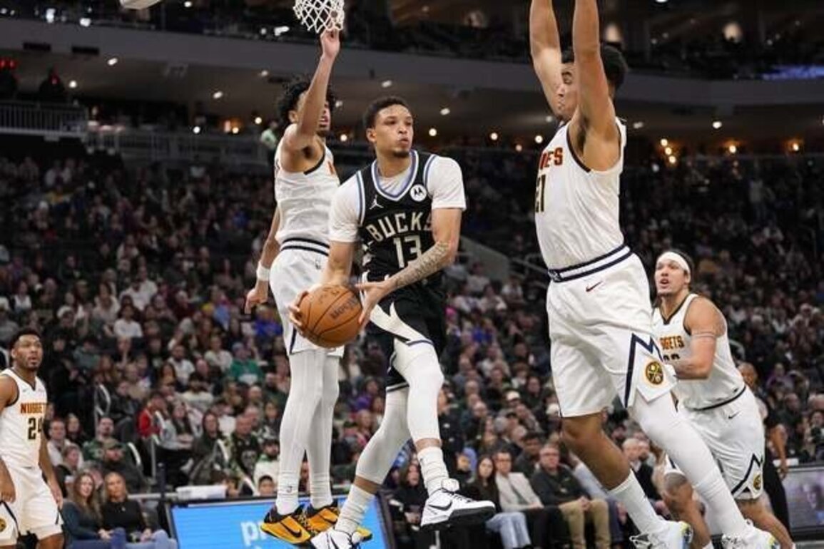 Minus Giannis Antetokounmpo, Bucks face first challenge vs. Mavs