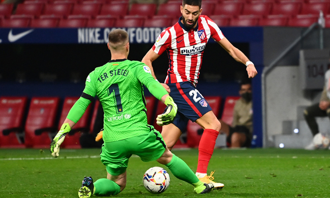 Atletico edge past Barca to earn title boost as Real Madrid held Atletico edge past Barca to earn title boost as Real Madrid held