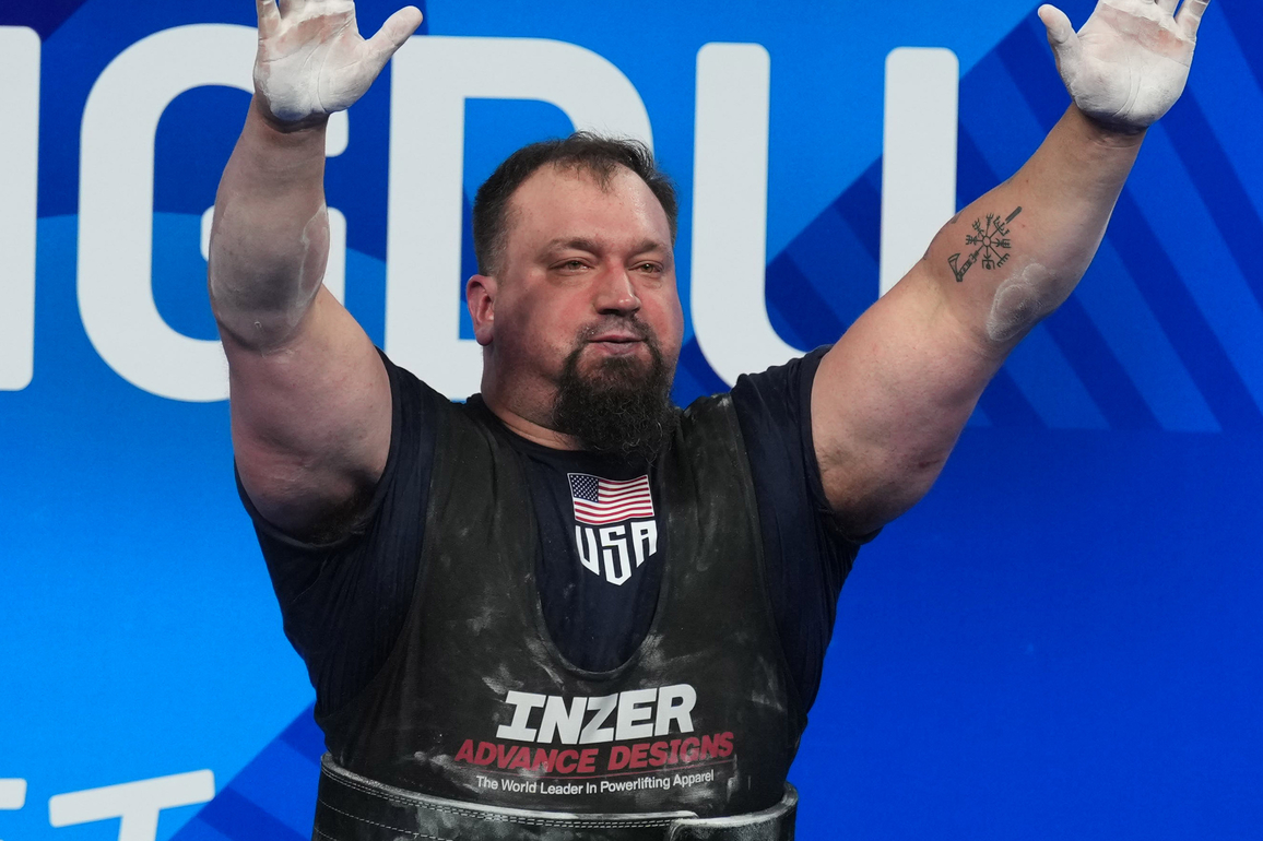 (SP)CHINA-CHENGDU-THE WORLD GAMES 2025-POWERLIFTING-MEN'S EQUIPPED SUPER HEAVYWEIGHT-FINAL (CN)